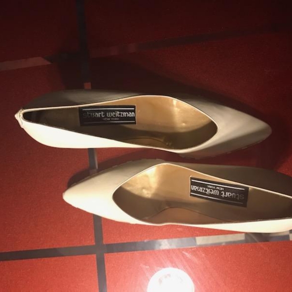 Shoes - Picture 2 of 5